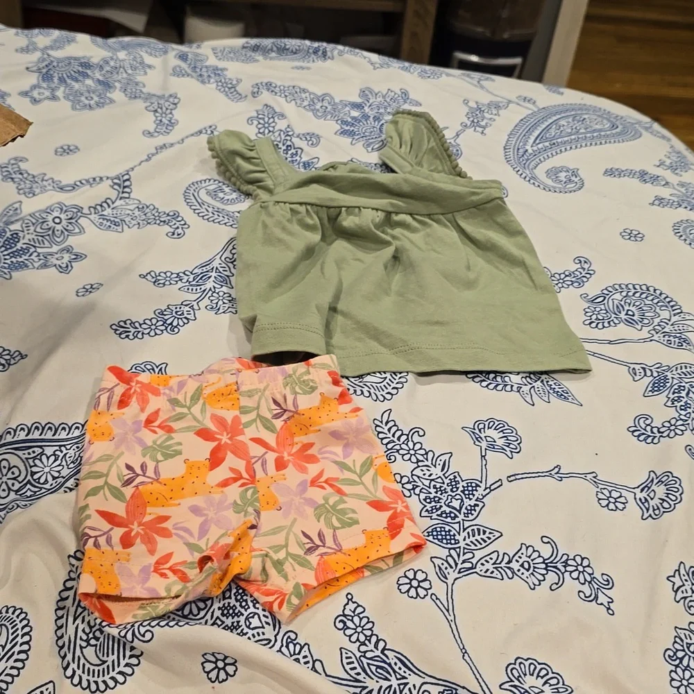 ❤️10/$20 New carter's newborn summer outfit